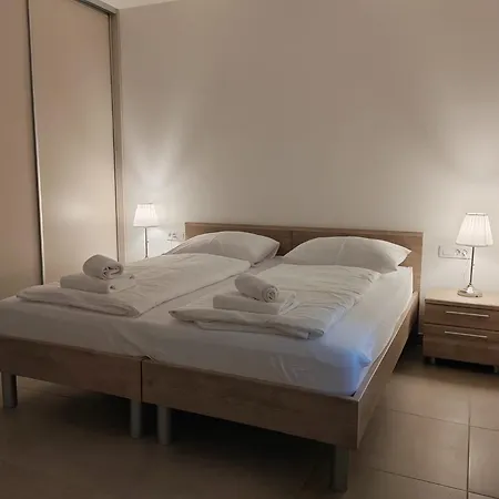 Cedar Sunset Apartamento Zadar